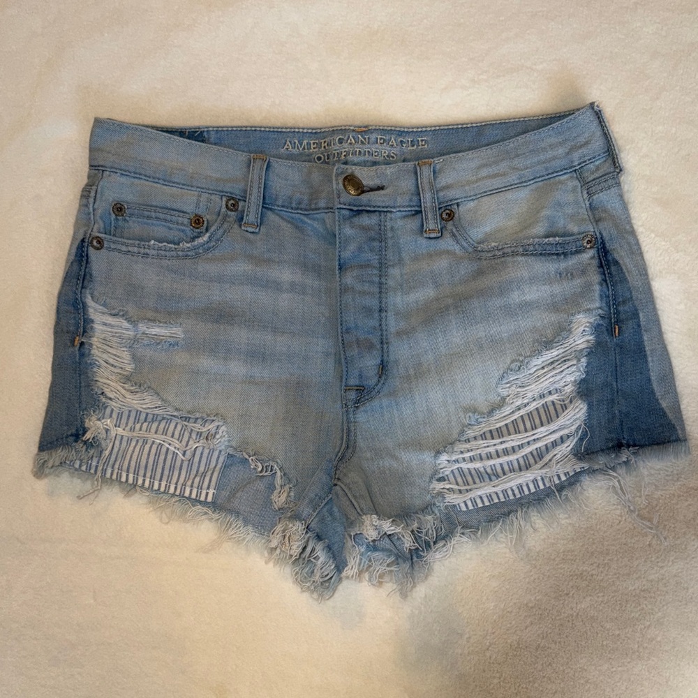 American Eagle Outfitters Light Blue Ripped Jean Shorts - Picture 1 of 7